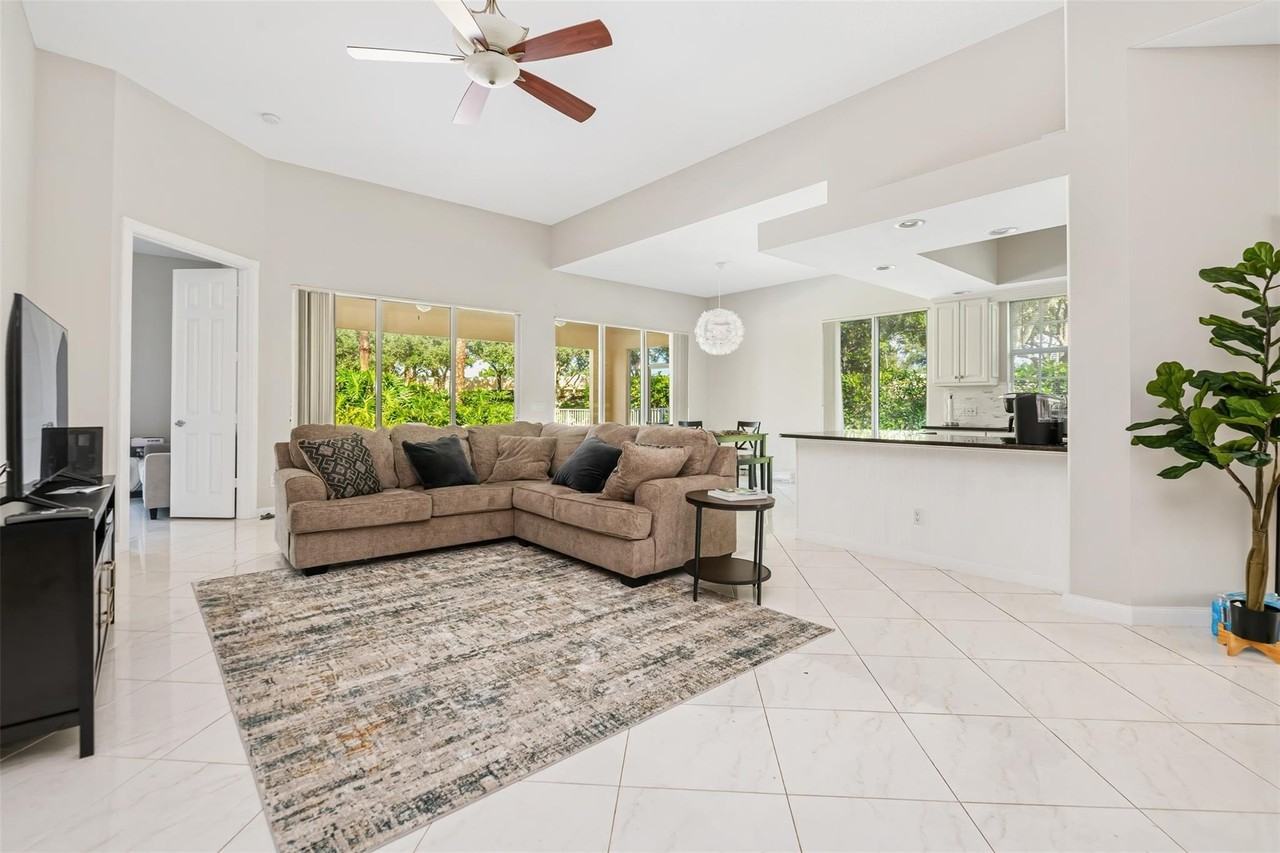 8019 Nevis Pl - Photo 4 of 26