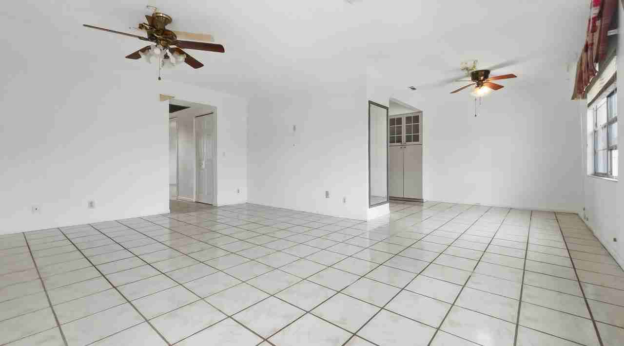 101 Sw 132nd Way #418J - Photo 3 of 14
