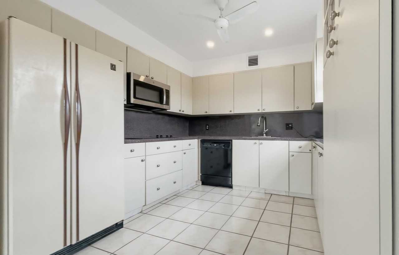 101 Sw 132nd Way #418J - Photo 5 of 14