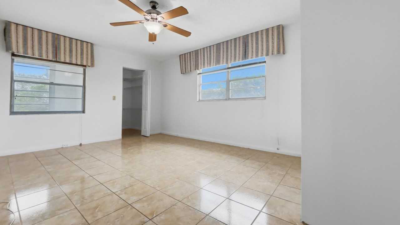 101 Sw 132nd Way #418J - Photo 6 of 14