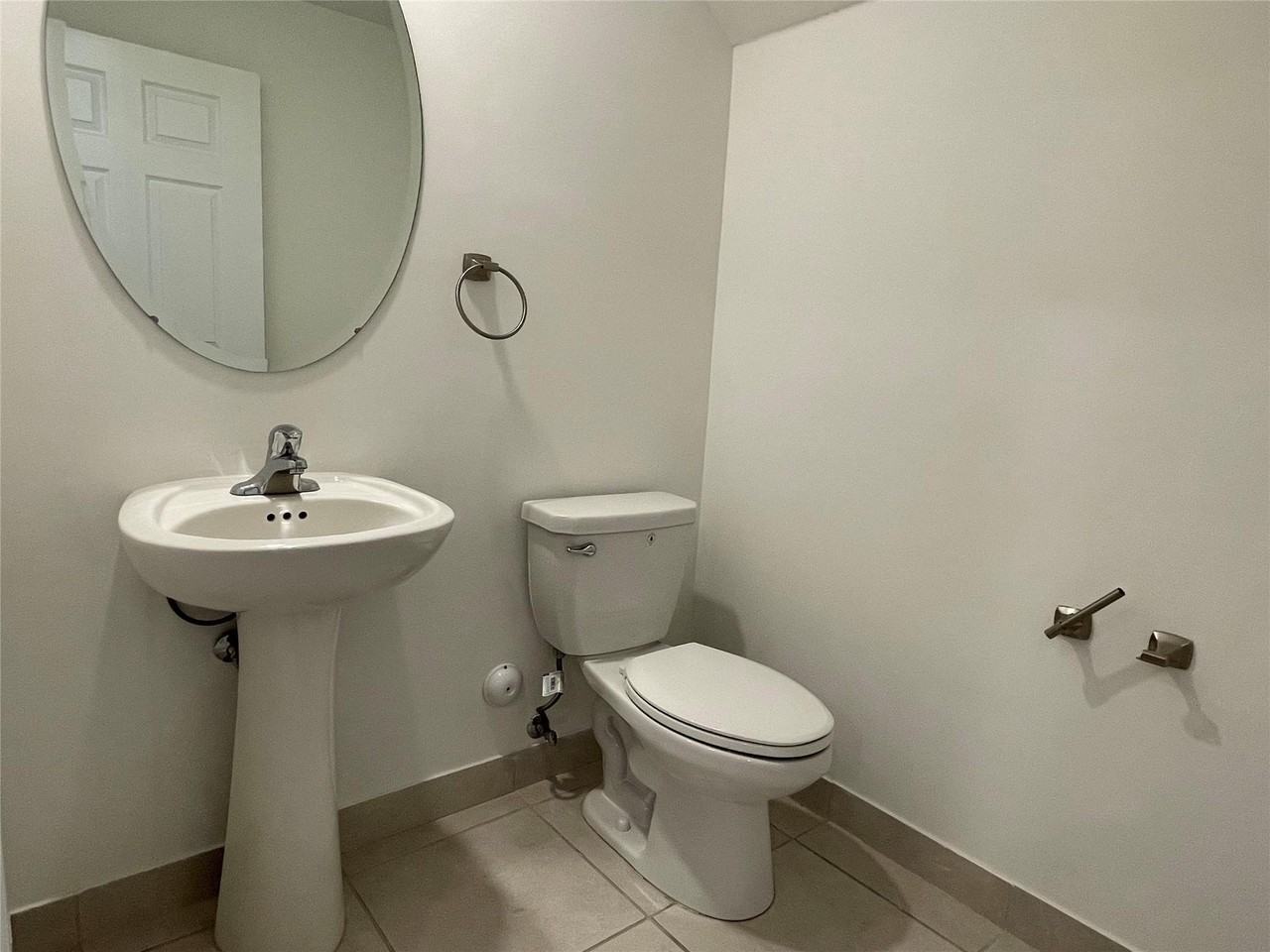 4678 Santa Cruz Way - Photo 7 of 24