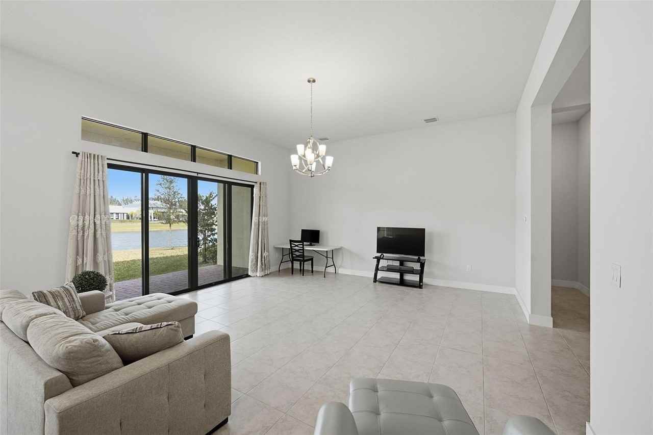 7818 Rowan Ter - Photo 7 of 31