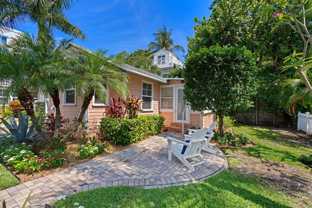 118 Se 7th Ave - Photo 1 of 1