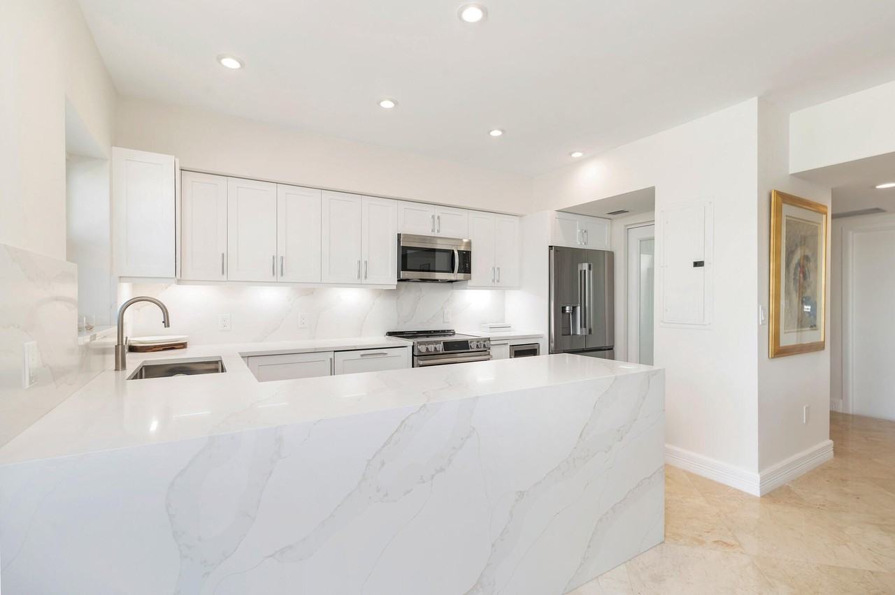 2773 S Ocean Blvd #PH5 - Photo 6 of 40