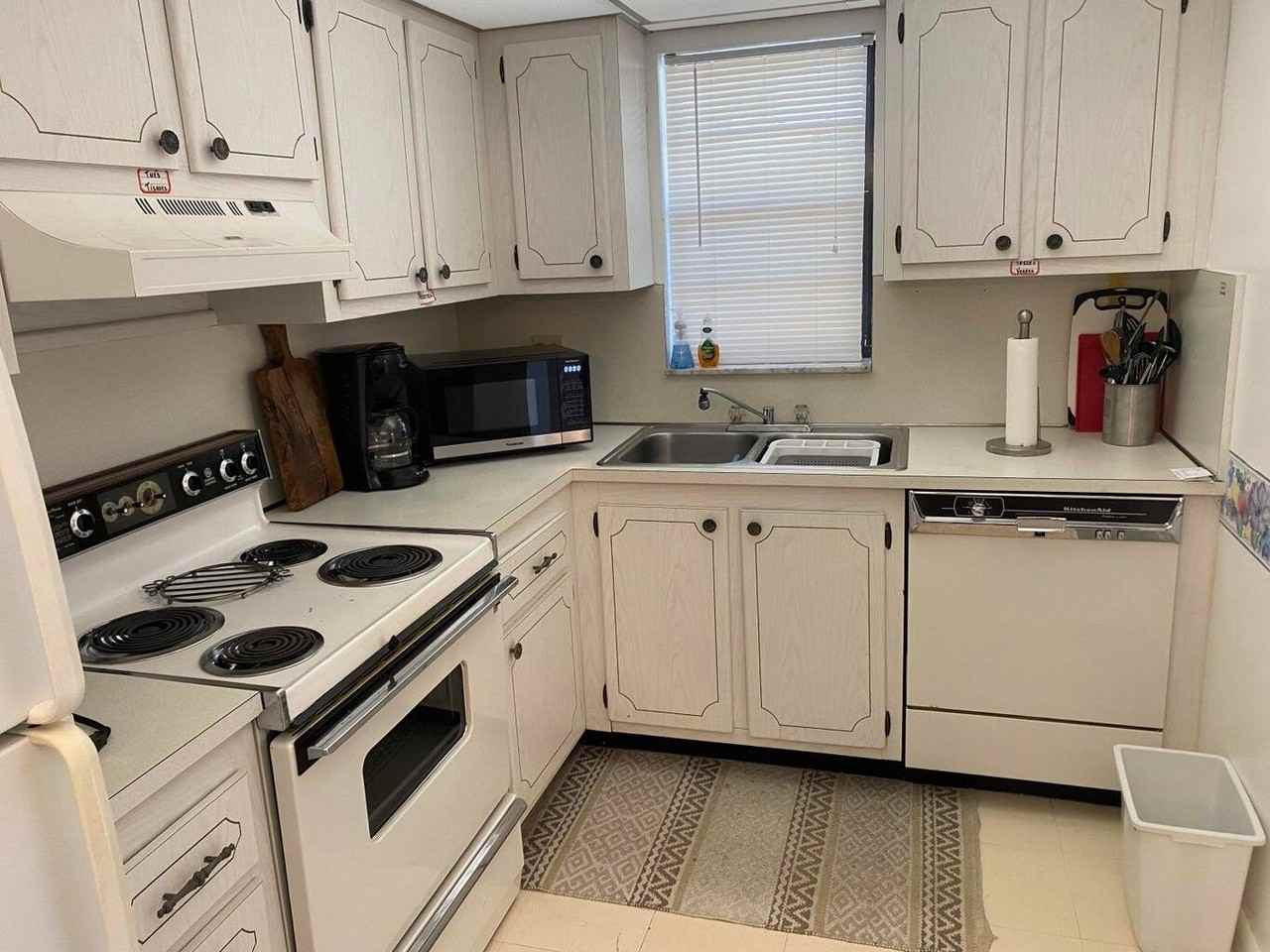 2420 Deer Creek Country Club Blvd #302D - Photo 6 of 25