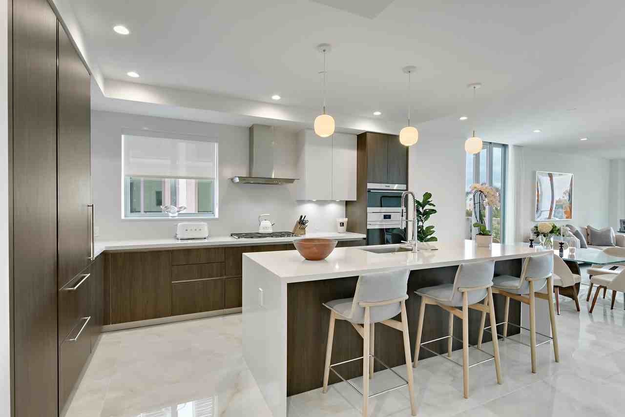 485 E Royal Palm Rd #403 - Photo 5 of 50