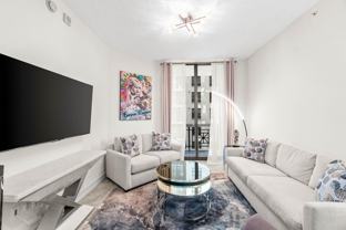 701 S Olive Ave #807 - Photo 1 of 1