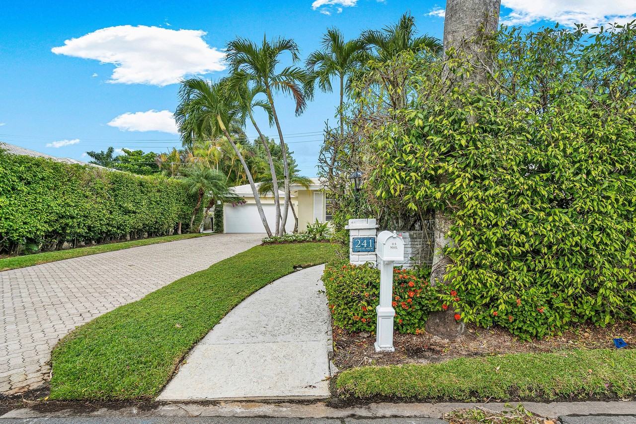 241 List Rd - Photo 7 of 50