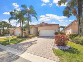 featured image of 5058 Glenville Dr