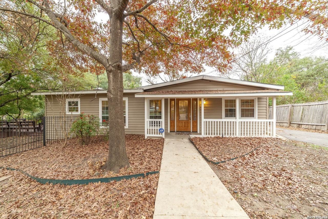 4750 View Dr - Photo 7 of 21