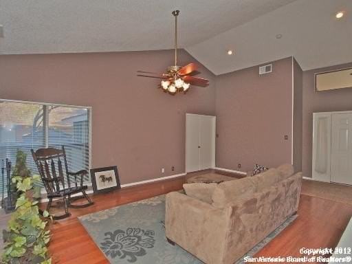 13806 Hunters Hawk St - Photo 3 of 20