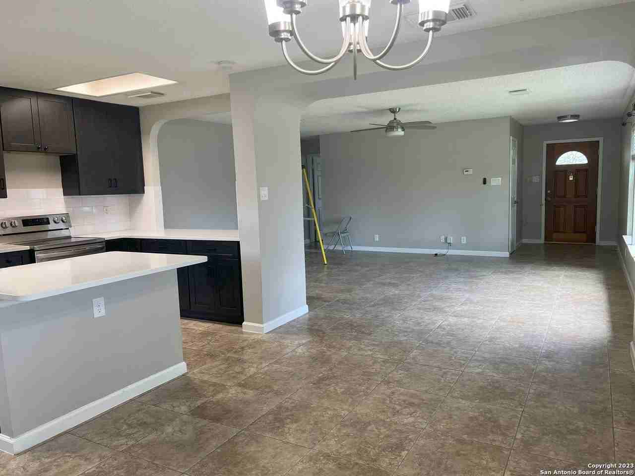 8227 Club Meadow Dr - Photo 7 of 21