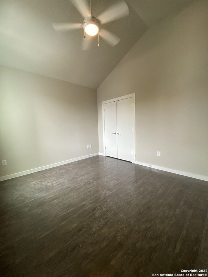 330 Clay St #28 - Photo 2 of 31