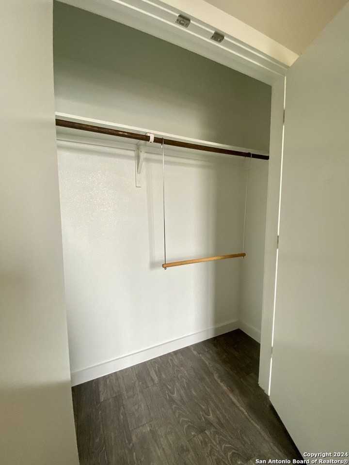 330 Clay St #28 - Photo 4 of 31