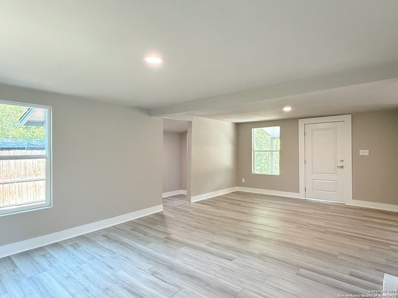 312 Avondale Ave - Photo 6 of 30