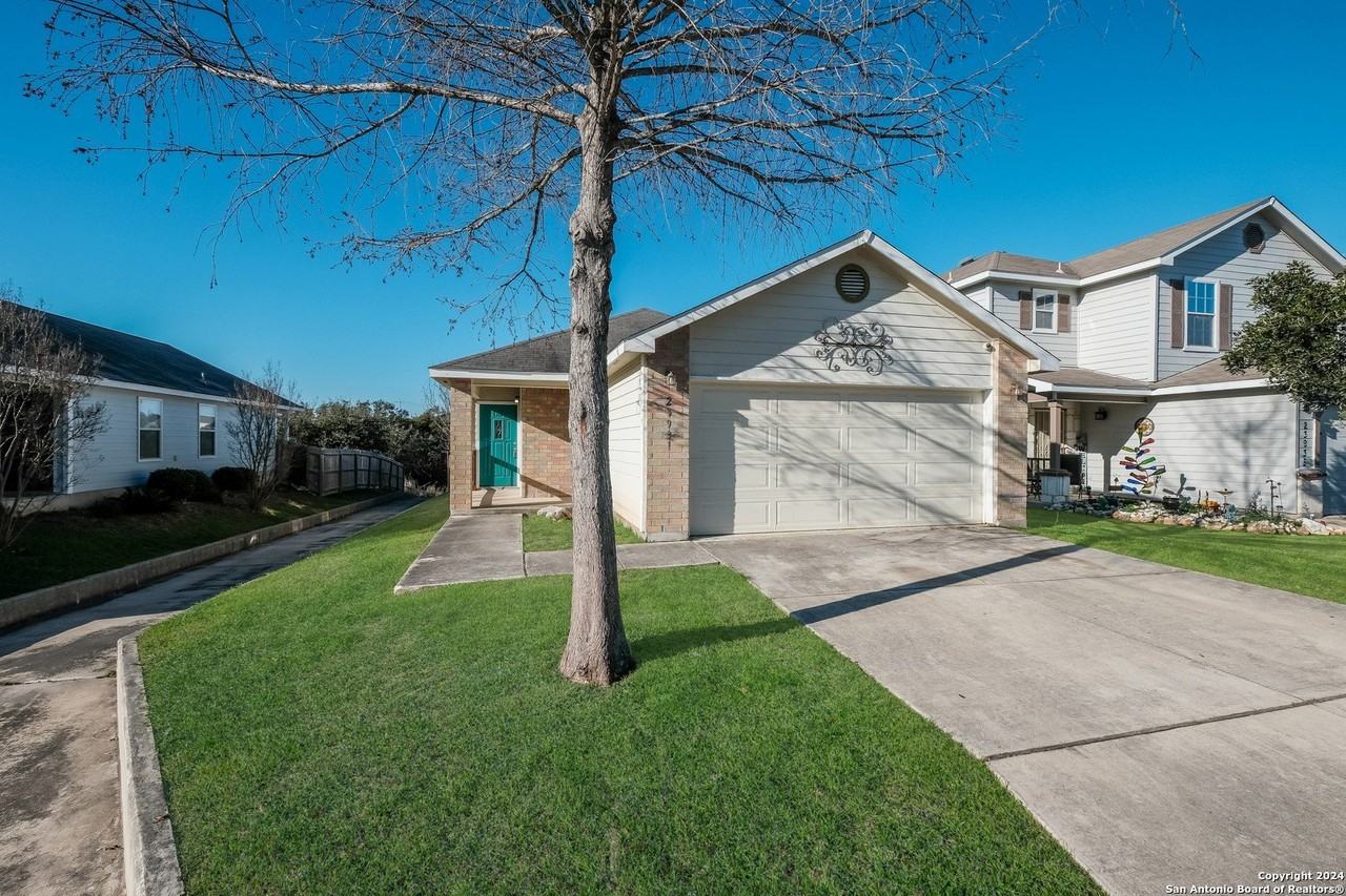 23931 Wimberly Oaks - Photo 2 of 27