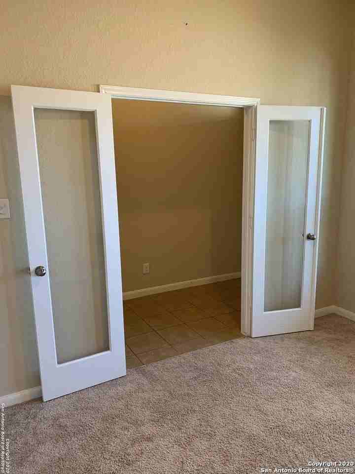 8418 Meadow Plns - Photo 7 of 27