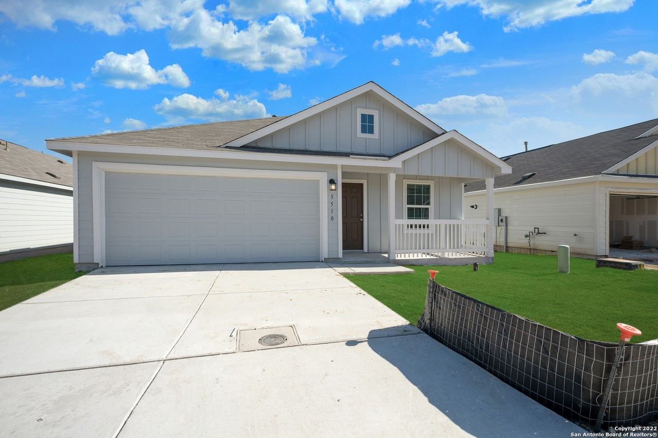 5510 Basil Chase - Photo 3 of 31