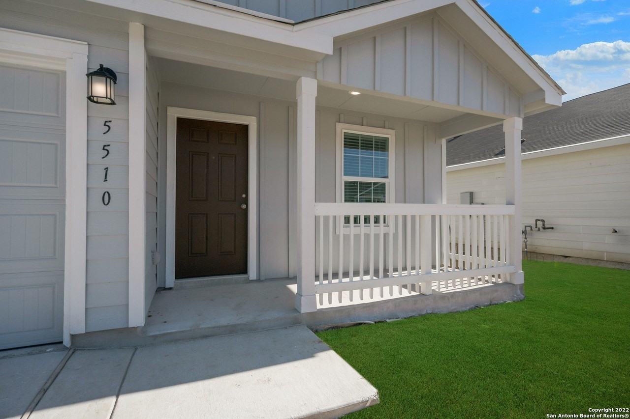 5510 Basil Chase - Photo 4 of 31