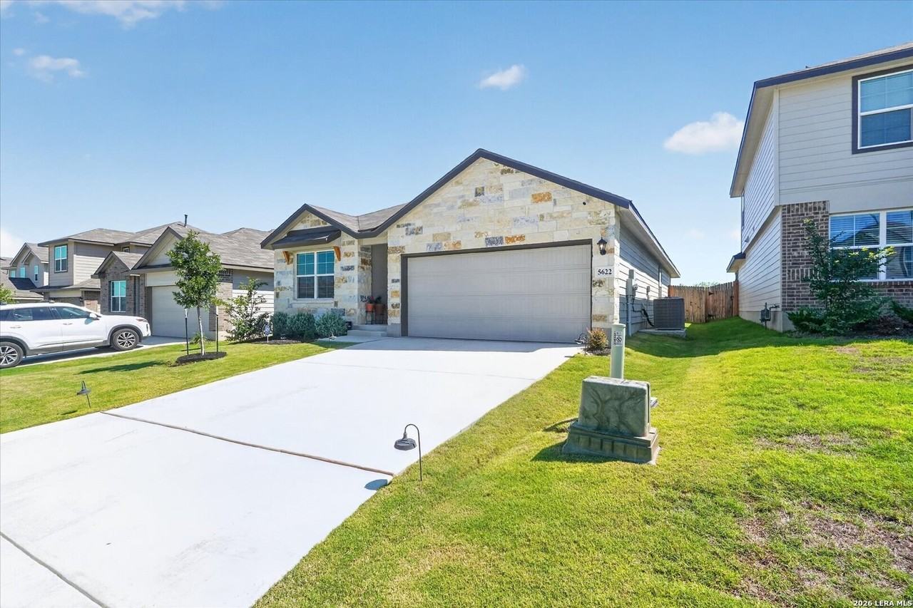 5622 Hartley Home - Photo 3 of 30