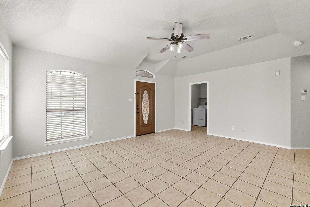 6726 Raintree Path - Photo 6 of 22