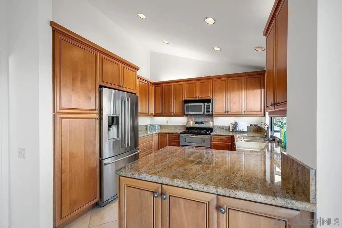 6393 Cardeno Dr - Photo 3 of 27