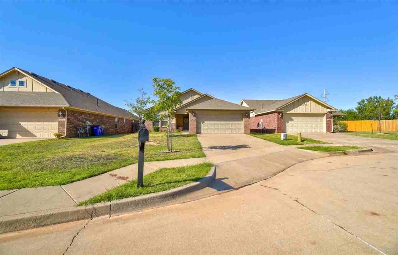 4210 Aggie Dr - Photo 2 of 21