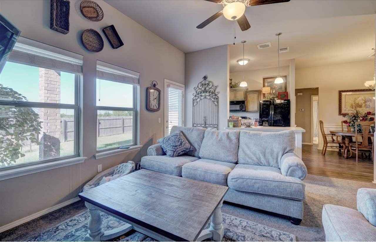 4210 Aggie Dr - Photo 7 of 21