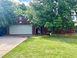 featured image of 2110 S 22nd Ct
