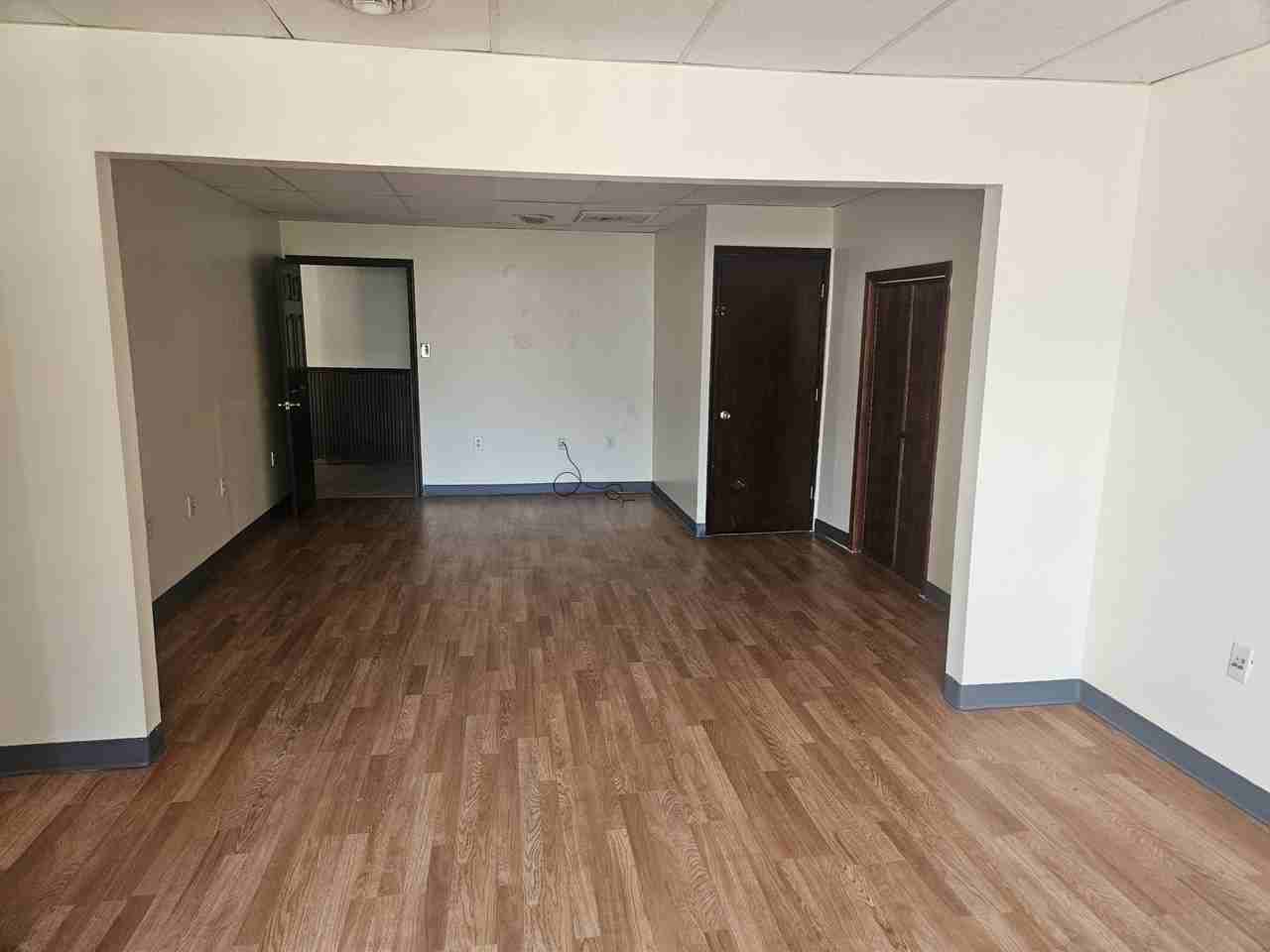 535 W Shawnee Ave Fl 3 #3 - Photo 5 of 8