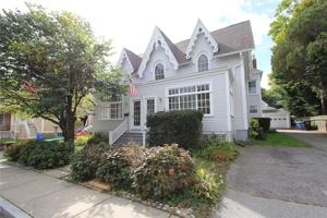 featured image of 2 Summer St #B