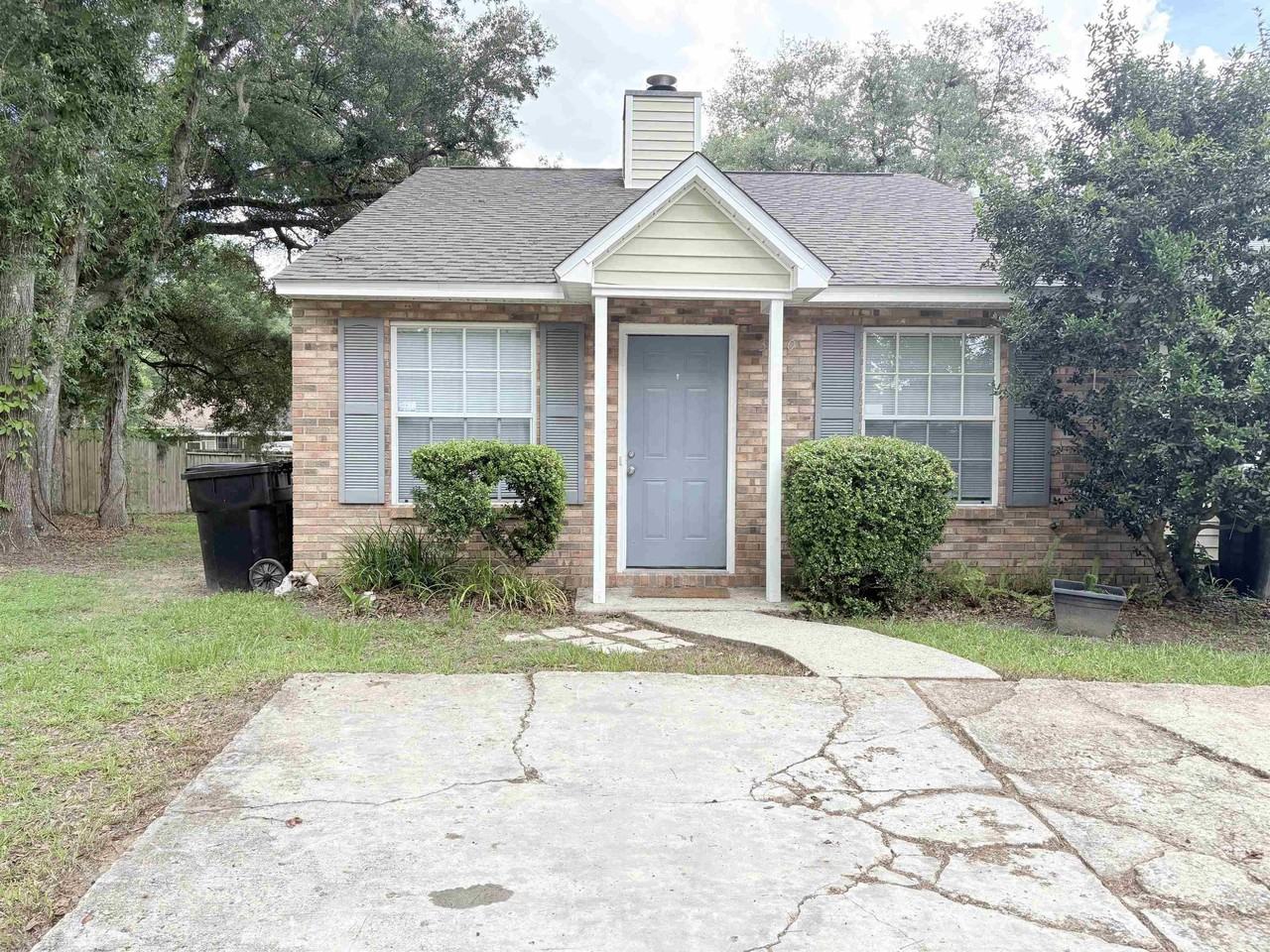 3910 Gaffney Loop