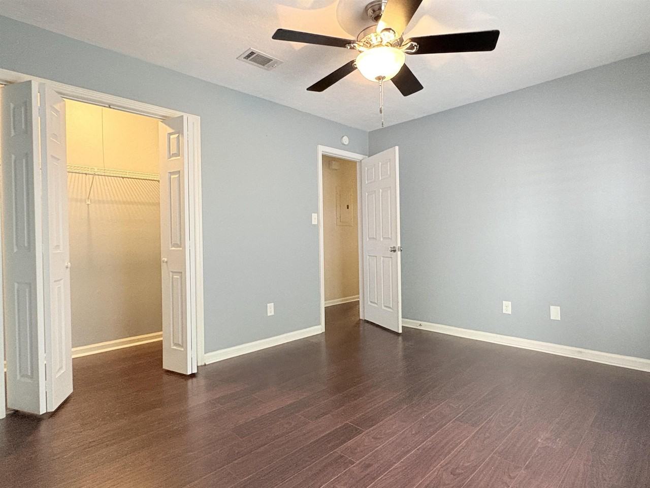 733 Livingston Ct - Photo 7 of 14