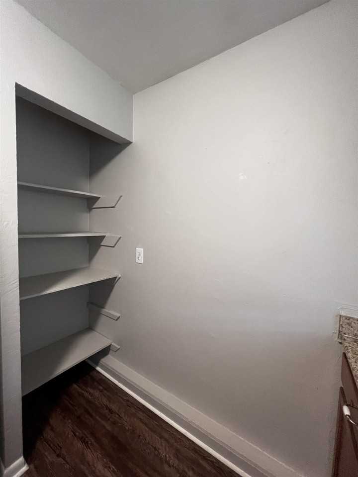 3515 Falcon Dr - Photo 7 of 21