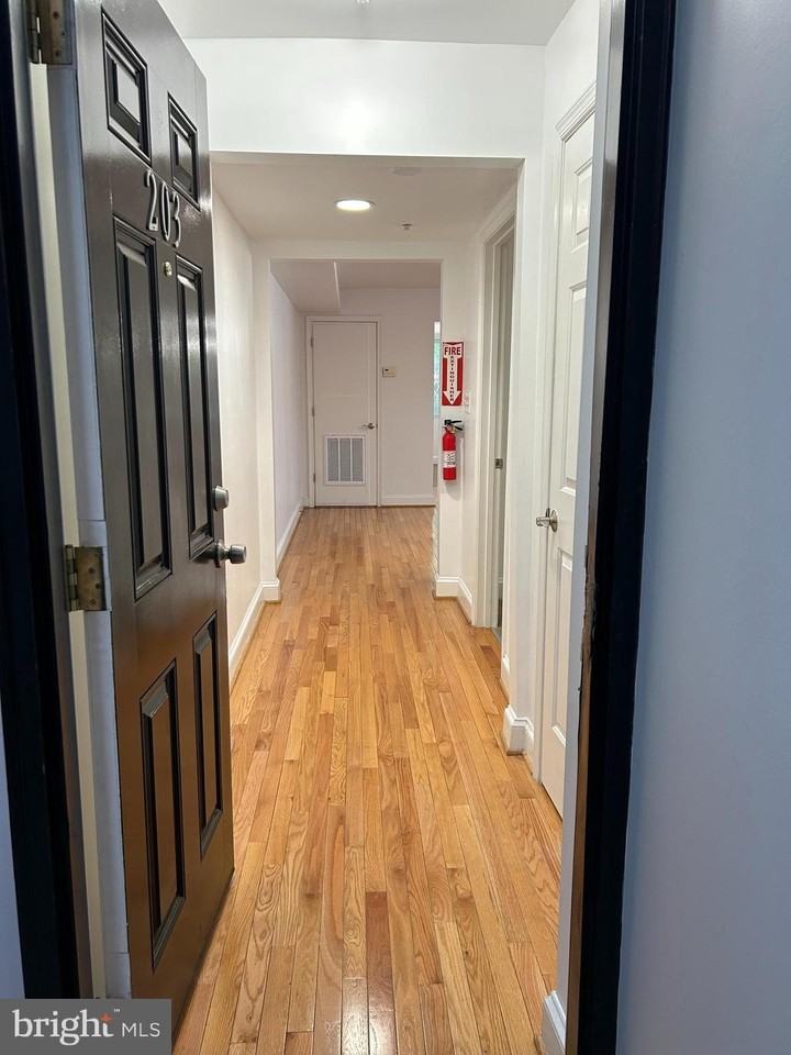 3956 Pennsylvania Ave Se #203 - Photo 3 of 25