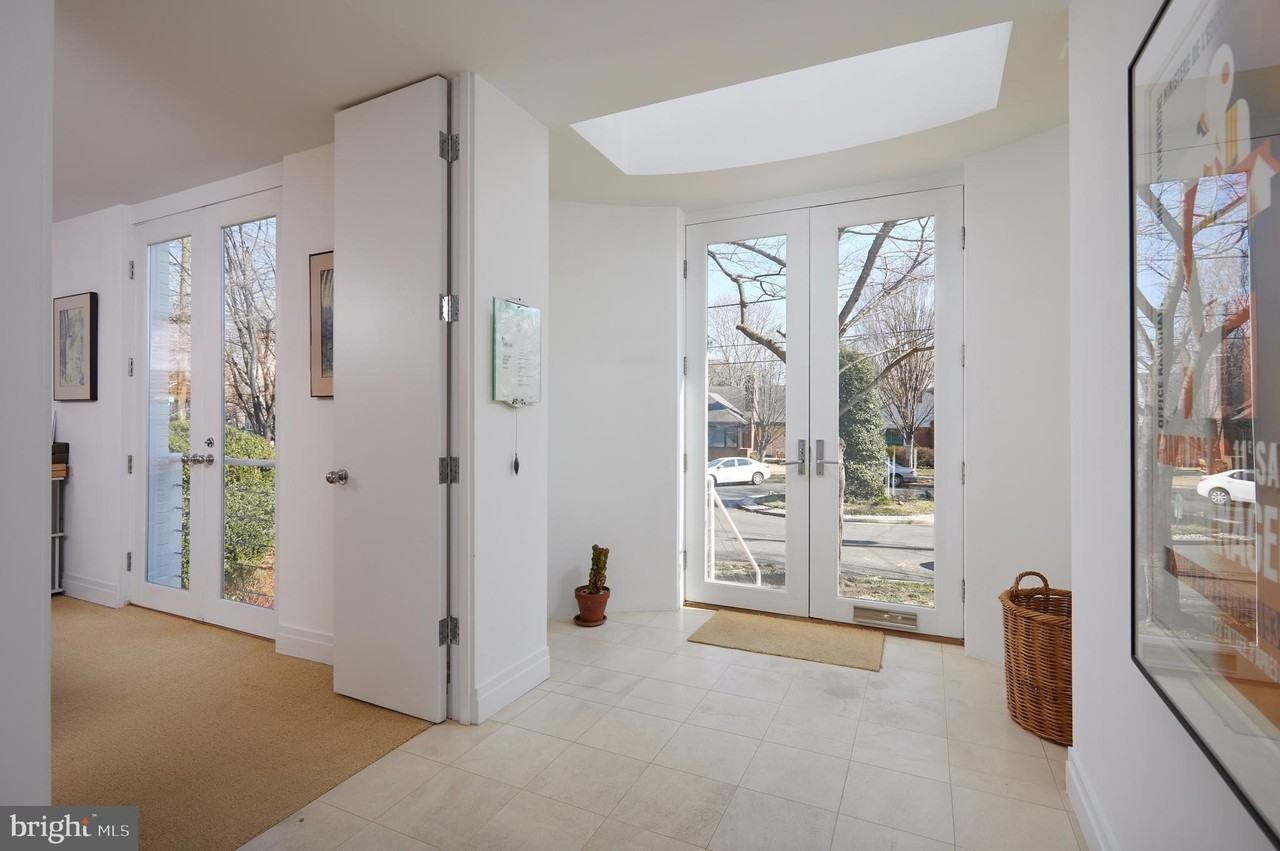 4527 Q Pl Nw - Photo 5 of 50