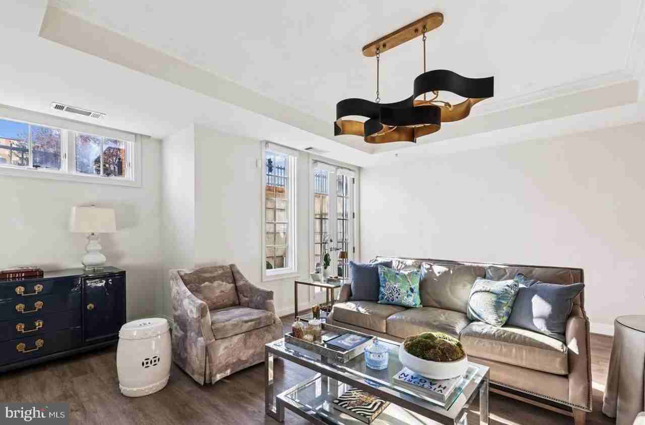2501 Wisconsin Ave Nw #7 - Photo 4 of 28