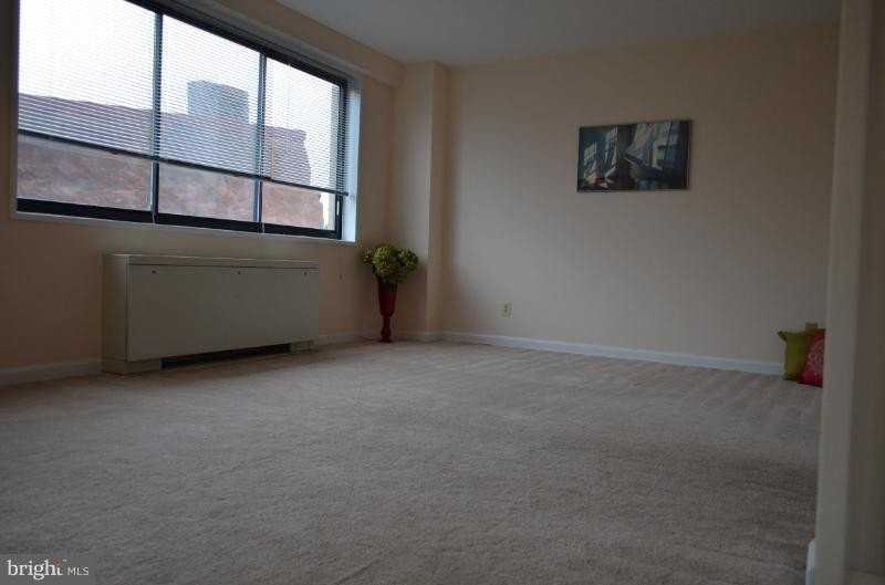 1601 18th St Nw #509 - Photo 3 of 16