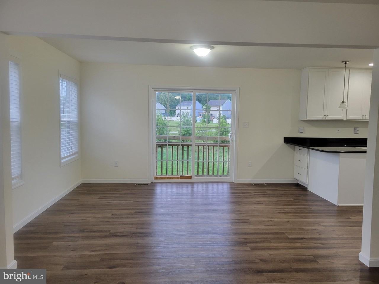 167 Sweeping Mist Cir - Photo 7 of 31