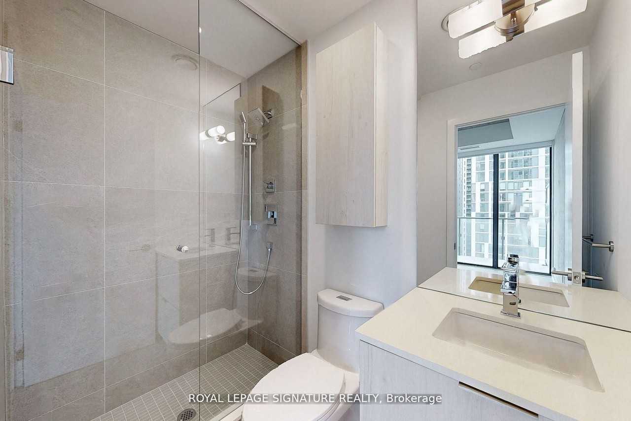 47 Mutual Street - Photo 4 of 26