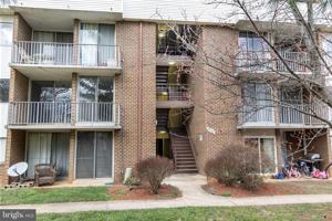 featured image of 10239 Prince Pl