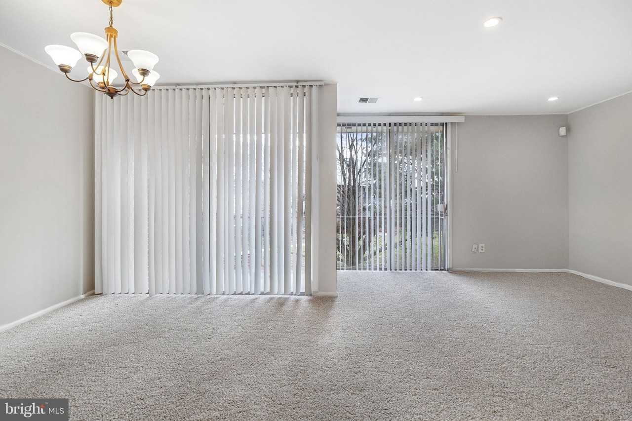 10239 Prince Pl #26-102 - Photo 7 of 34