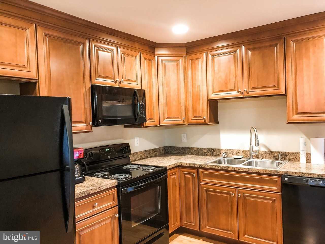 18024 Holly Dr - Photo 2 of 8