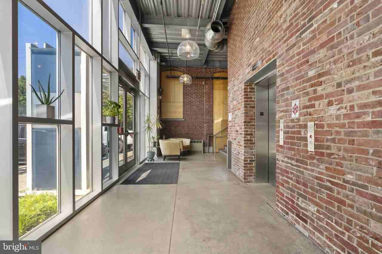 1714 Memphis St #106 - Photo 4 of 34