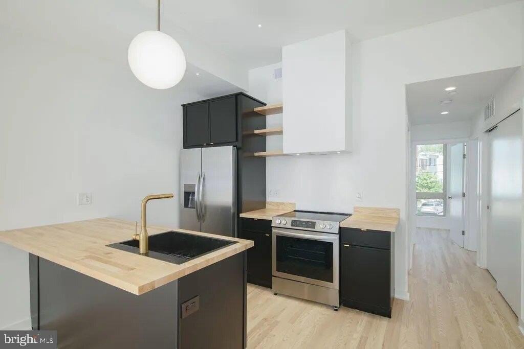 2331 Frankford Ave #3