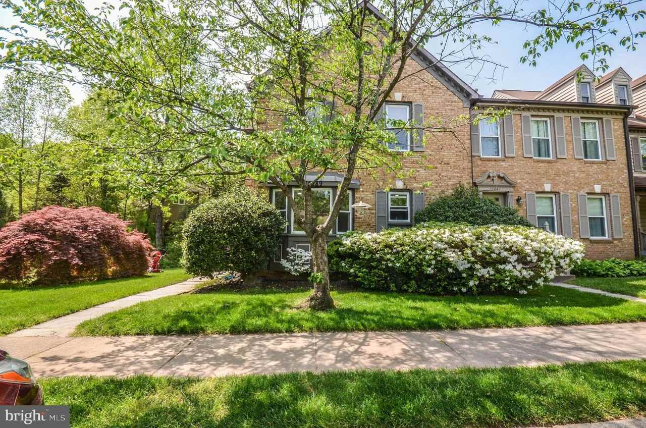 12489 Sweet Leaf Ter - Photo 2 of 35