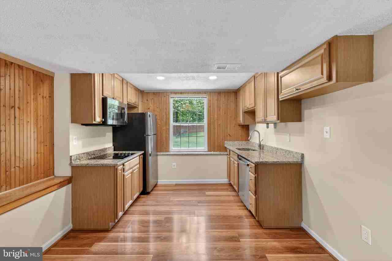 42861 Genuine Reward Ct - Photo 5 of 17