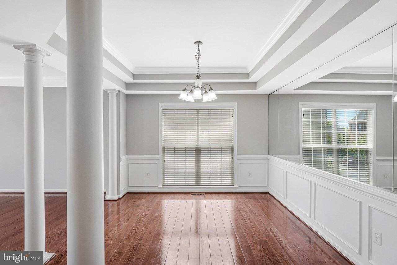 22247 Waterberry Ter - Photo 7 of 42