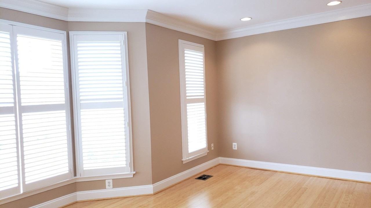 18441 Sierra Springs Sq - Photo 5 of 28