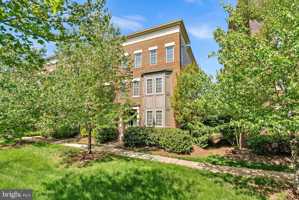 featured image of 22840 Goldsborough Ter